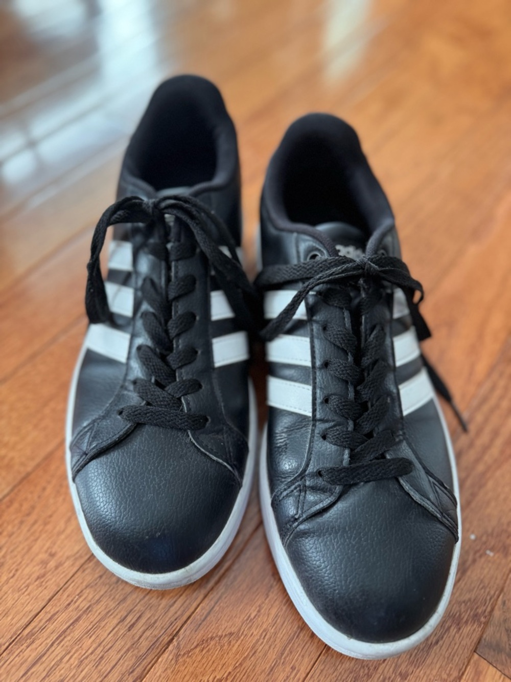 Adidas Cloudfoam Advantage AW4288 Classic Low Top Sneaker Women 9.5 Black White